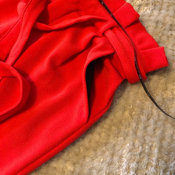 Red High Waist Paperbag Bow Tie Pants - Picture 9 of 10